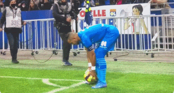 图片报：多特坚决拒绝重新签回桑乔，认为其已经找不回状态