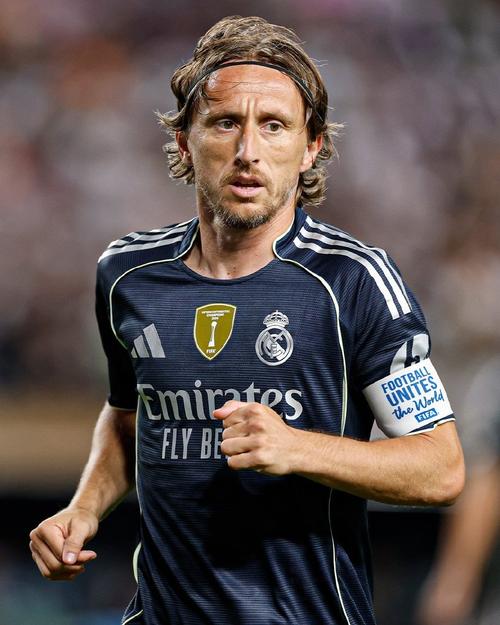 仙台主帅：秋田擅长空中对抗，希望借助球迷力量向对手施压